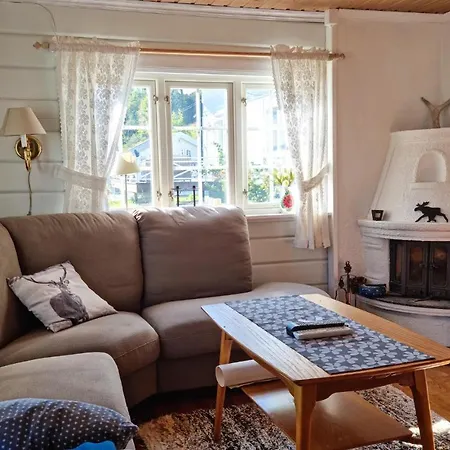 Beautiful In With Kitchen Holiday home Bygland